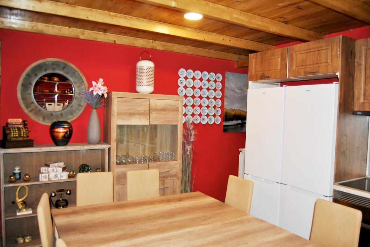 Complejo Casas Rurales Mansiones Y Villas Deluxe Collado Mediano ภายนอก รูปภาพ
