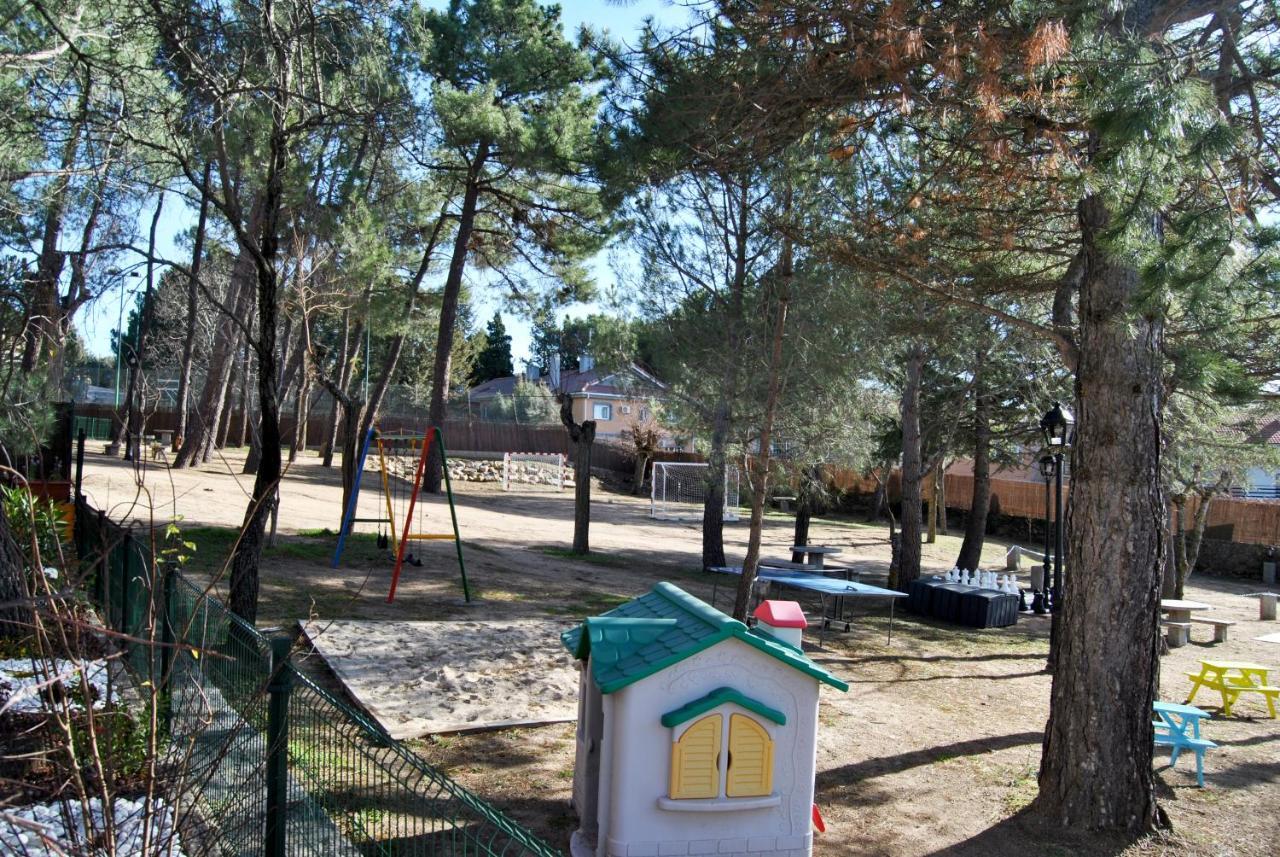 Complejo Casas Rurales Mansiones Y Villas Deluxe Collado Mediano ภายนอก รูปภาพ