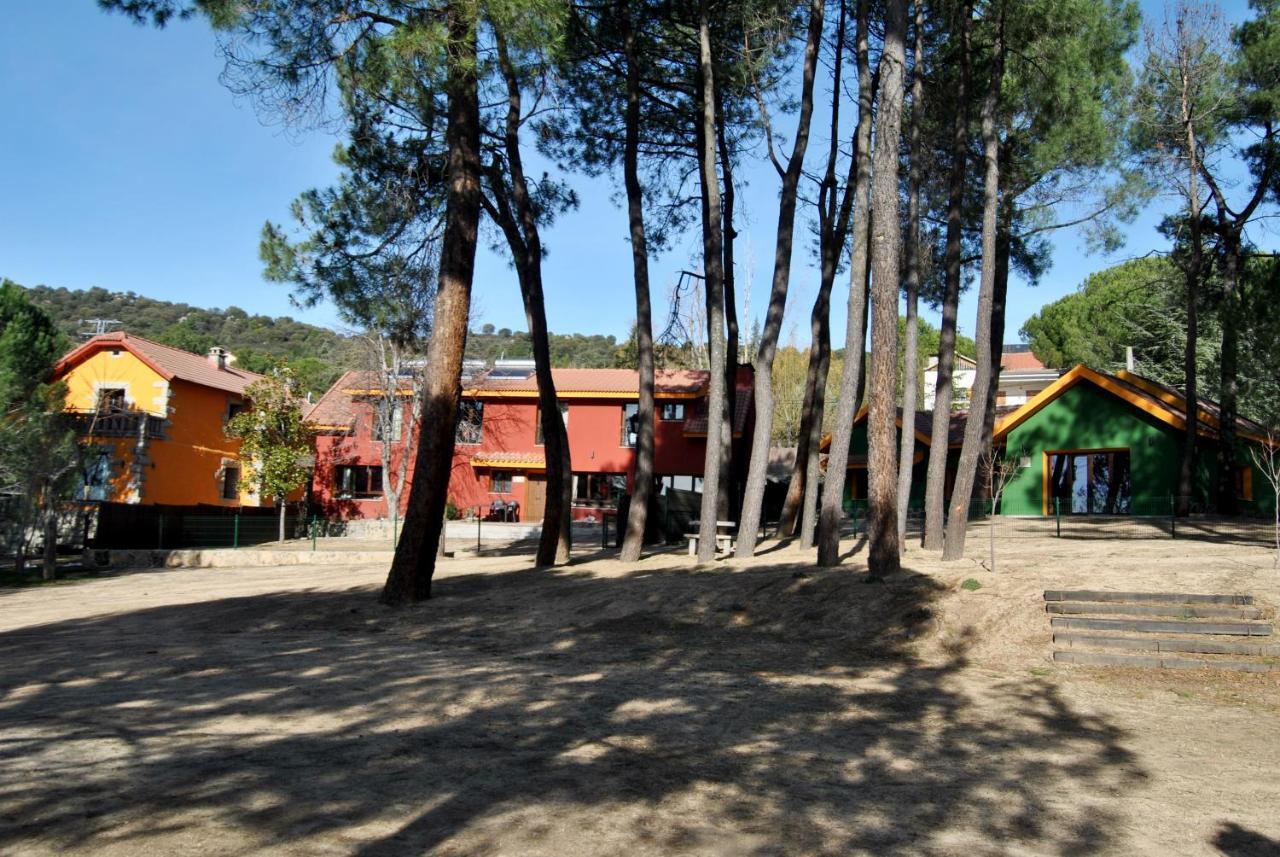 Complejo Casas Rurales Mansiones Y Villas Deluxe Collado Mediano ภายนอก รูปภาพ