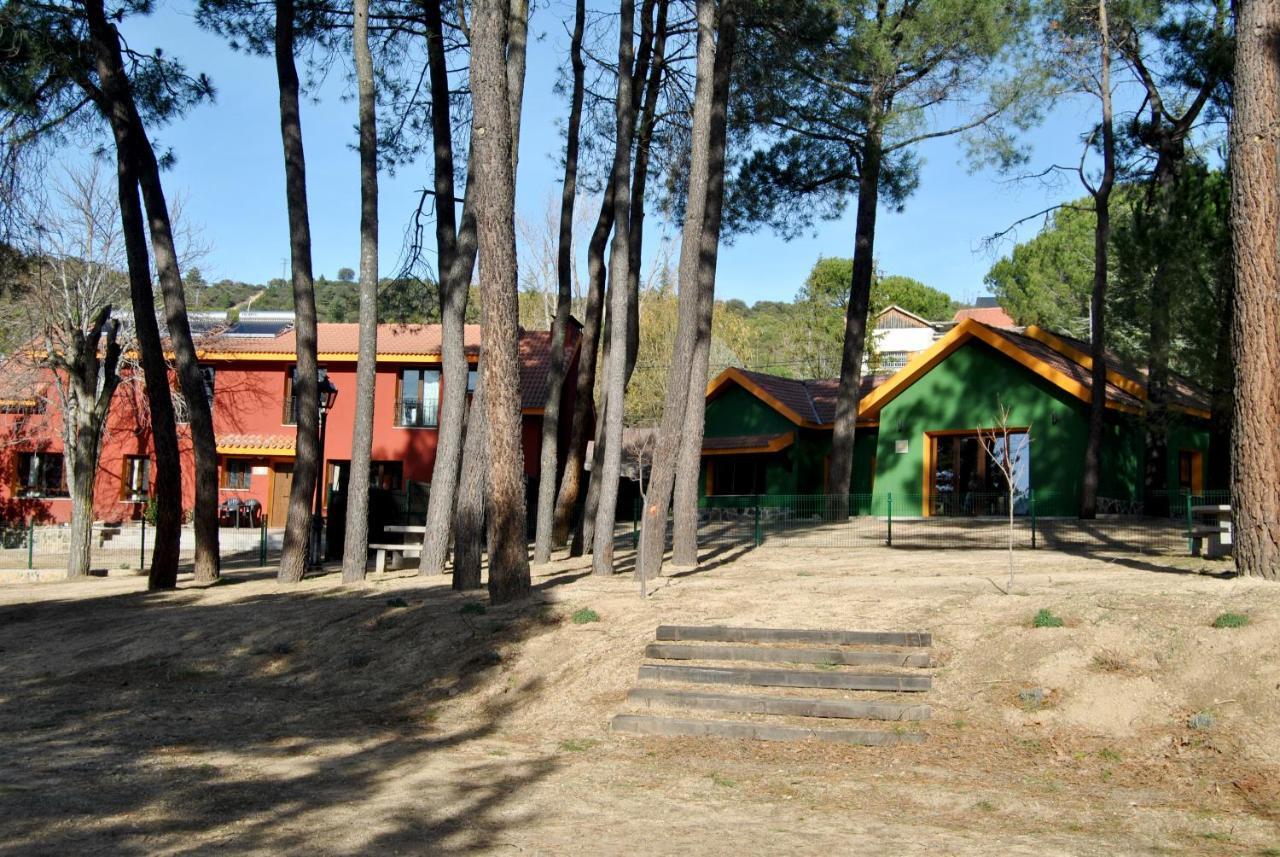 Complejo Casas Rurales Mansiones Y Villas Deluxe Collado Mediano ภายนอก รูปภาพ